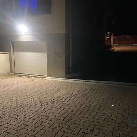 Maison De La Tranquillite 12 Personnes Maxi Avec Doncieres