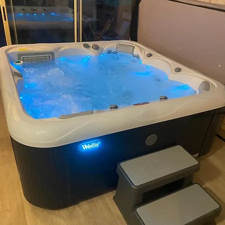 Holiday home Maison De La Tranquillite 12 Personnes Maxi Avec Doncieres