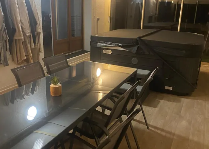 Maison De La Tranquillite 12 Personnes Maxi Avec