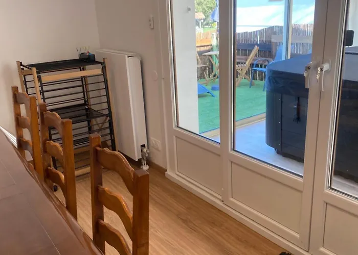 Maison De La Tranquillite 12 Personnes Maxi Avec * Doncieres