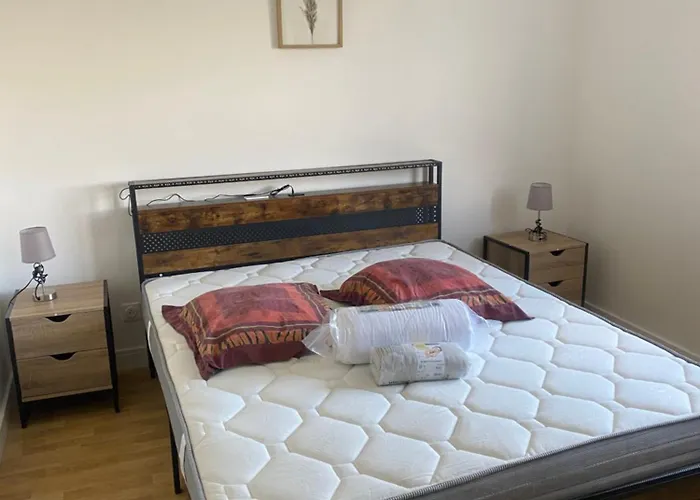 Maison De La Tranquillite 12 Personnes Maxi Avec * Doncieres