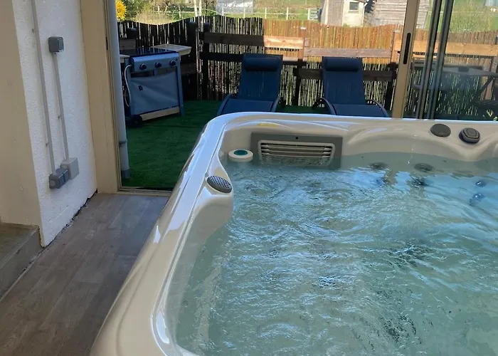 Holiday home Maison De La Tranquillite 12 Personnes Maxi Avec Doncieres